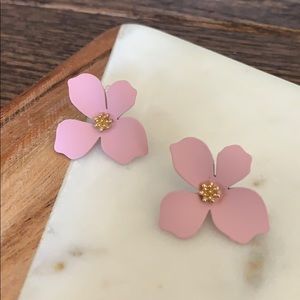 Sweet Blush Flower Earrings